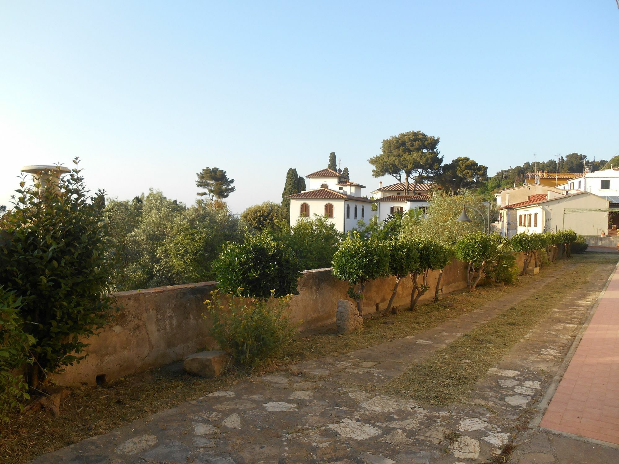 Ferienhaus Villa Della Querceta Livorno Exterior foto